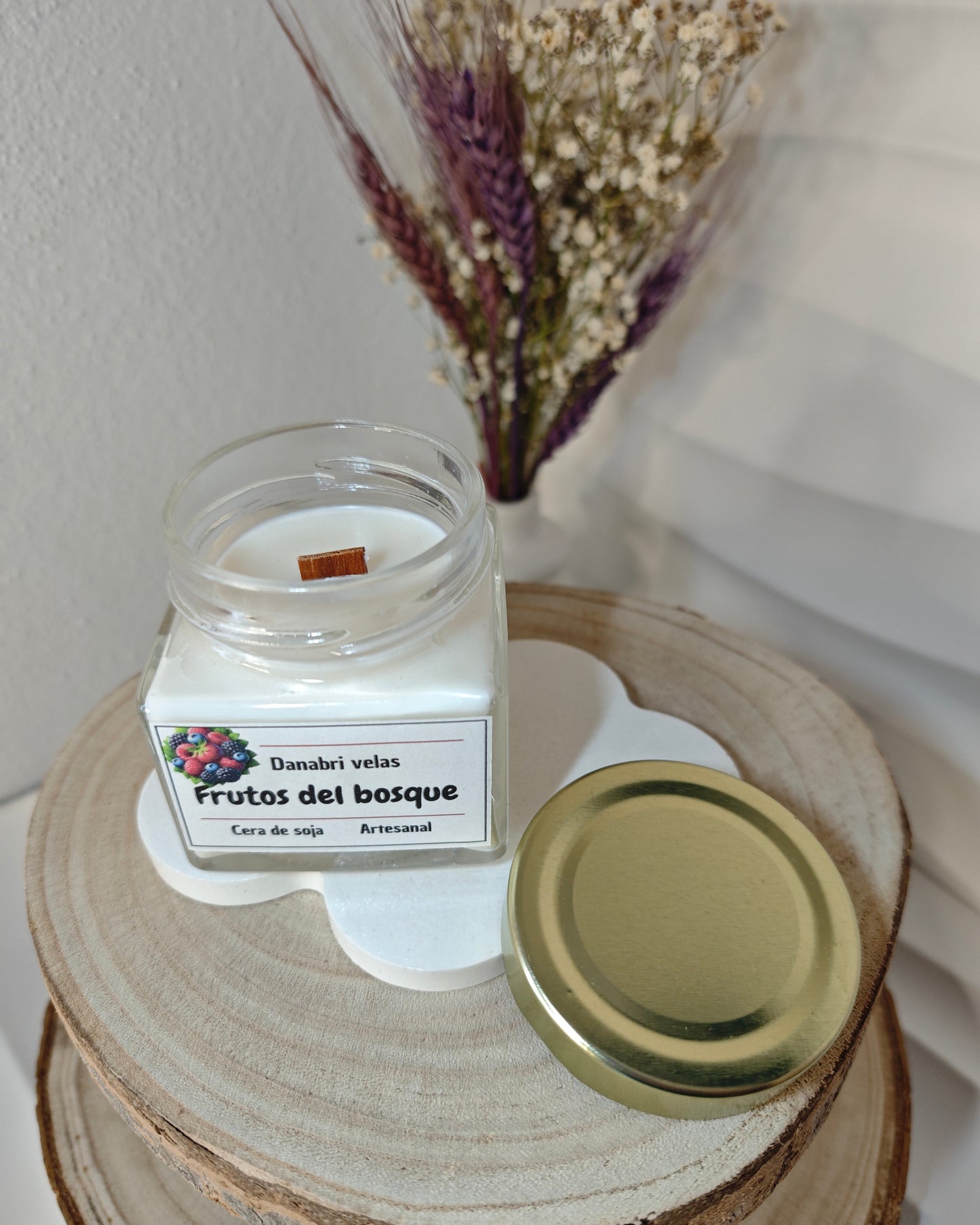 Vela aromática FRUTOS DEL BOSQUE.